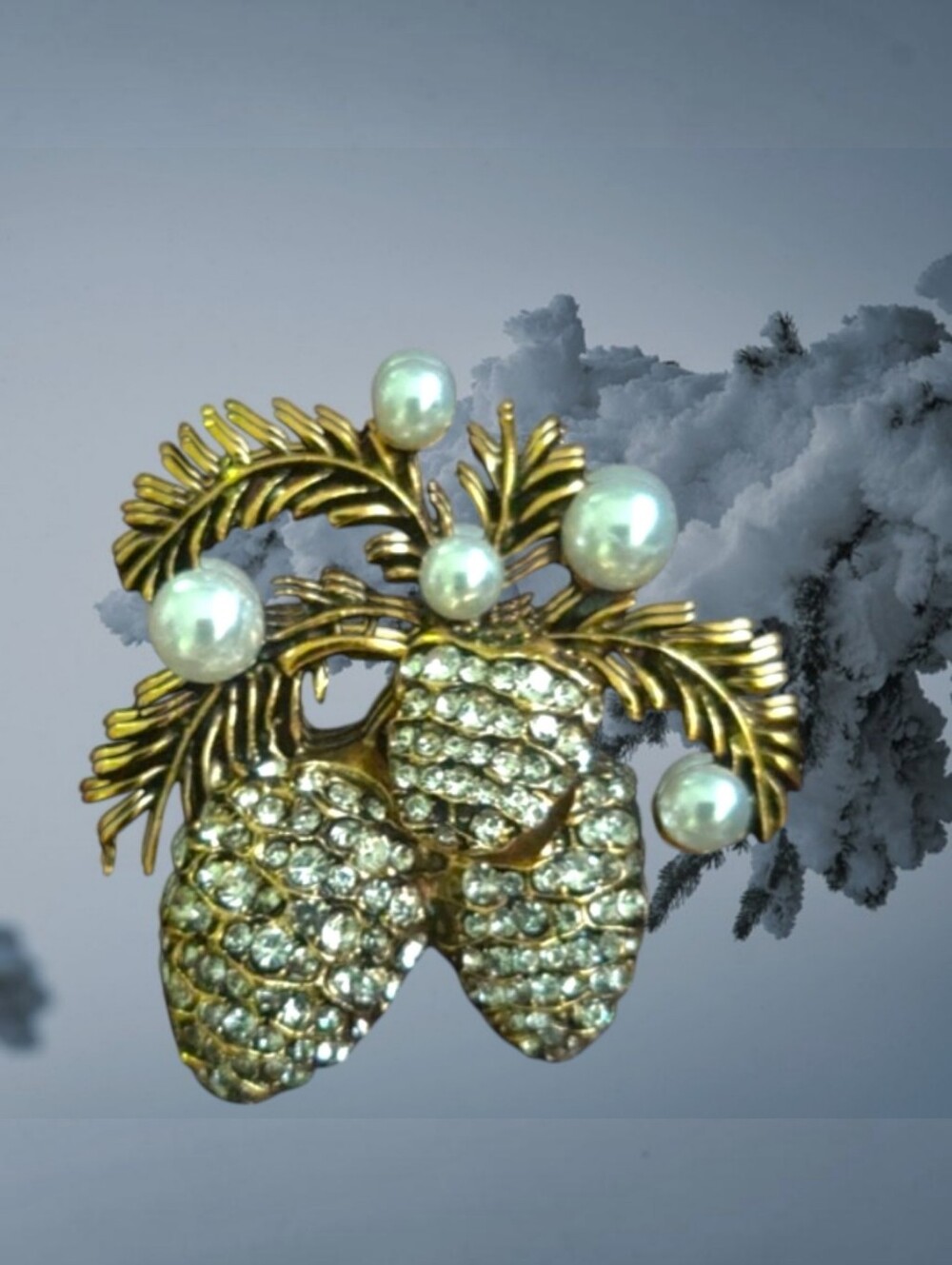 Rhinestone Pinecone Brooch